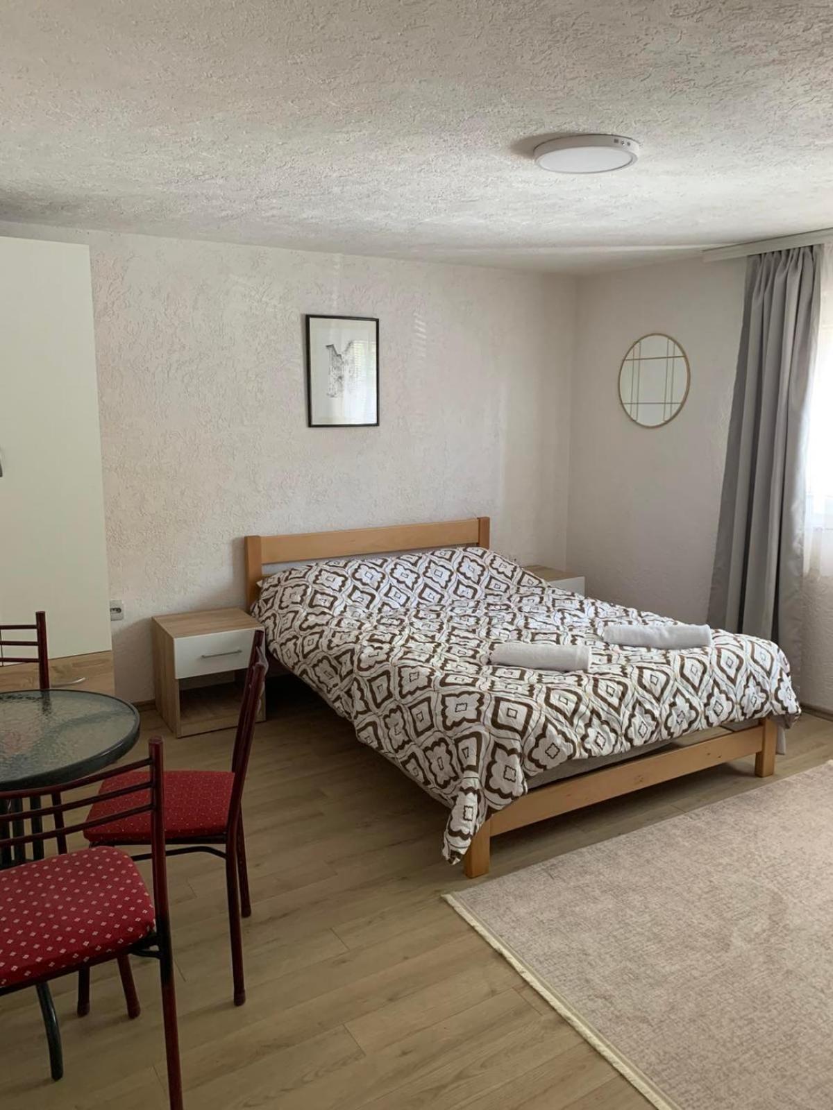 Apartment Darlin Ohrid Esterno foto